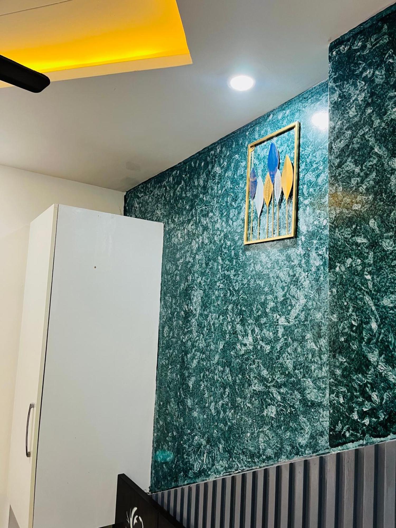 Luxury 1 Bhk Flat In *