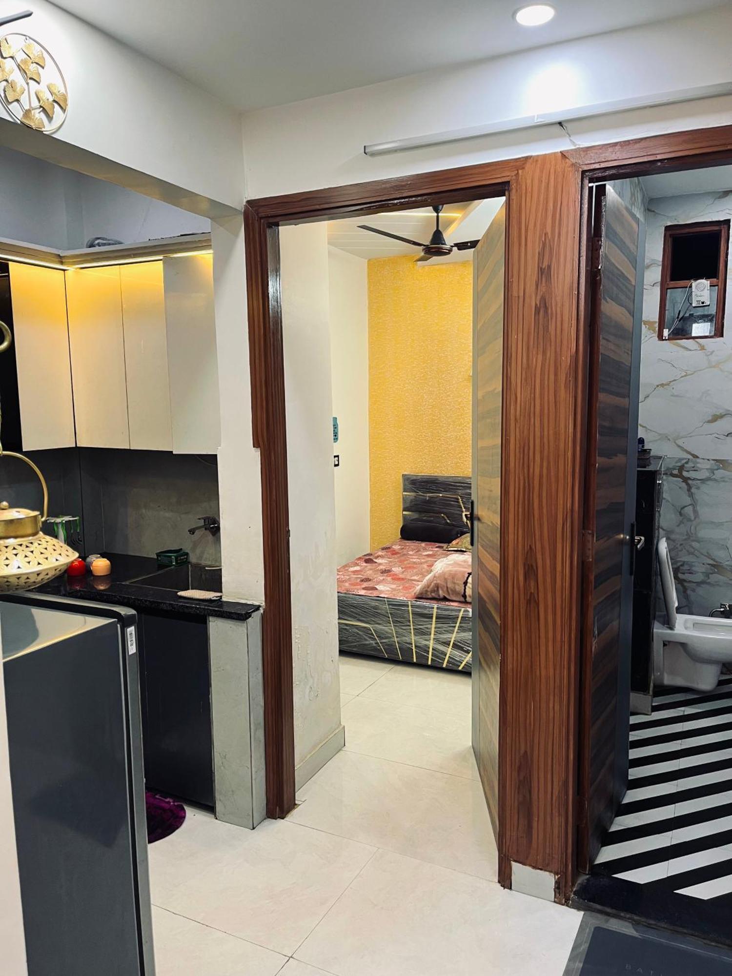 Luxury 1 Bhk Flat In