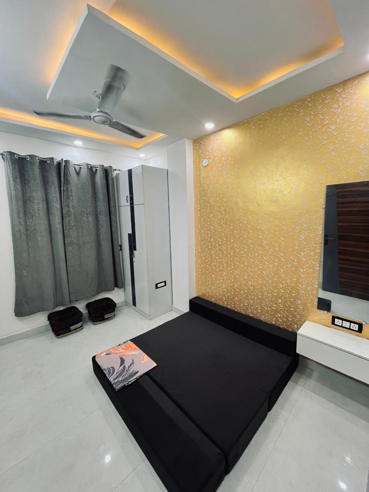 Luxury 1 Bhk Flat In *